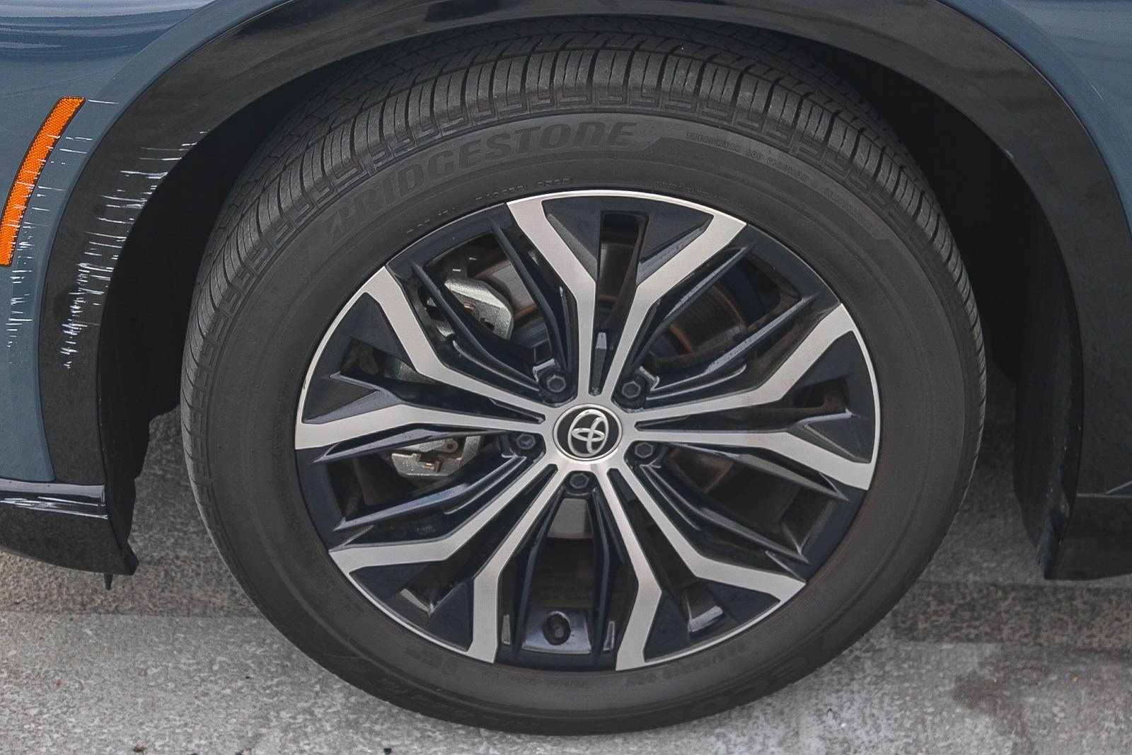 Used 2025 Storm Cloud Toyota XLE image 7