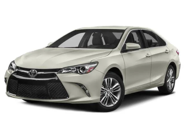 Used 2015 White Toyota XSE image 1