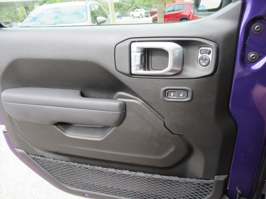 New 2026 Reign Exterior Paint Jeep Sport S image 26