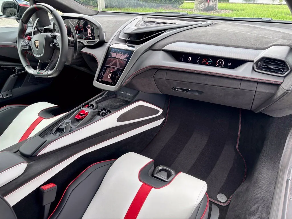New 2026  Lamborghini Base image 19