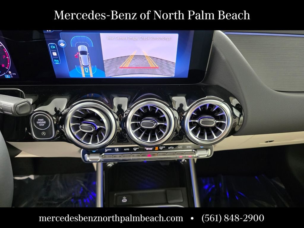 New 2026 Polar White Mercedes-Benz GLA 250 image 16
