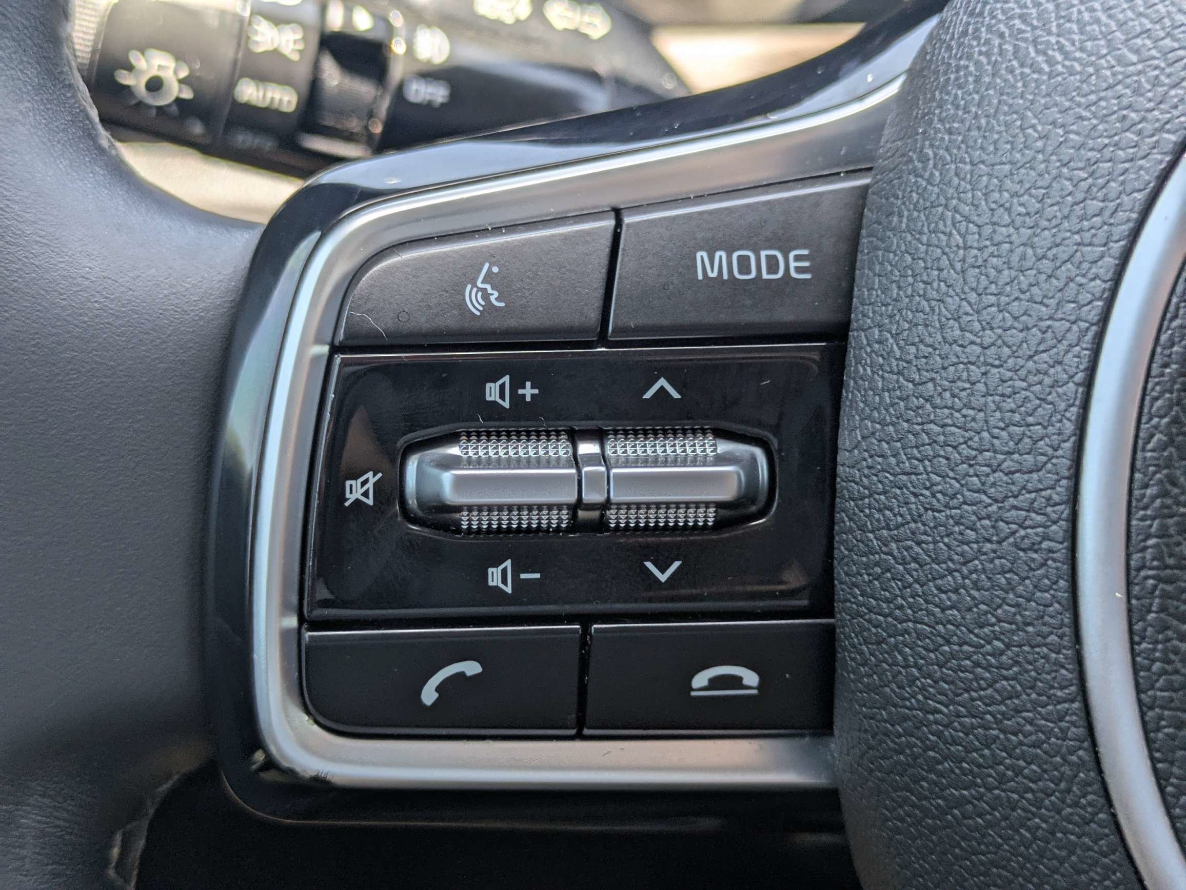 Certified Used 2022 Ebony Black Kia X-Line EX image 31