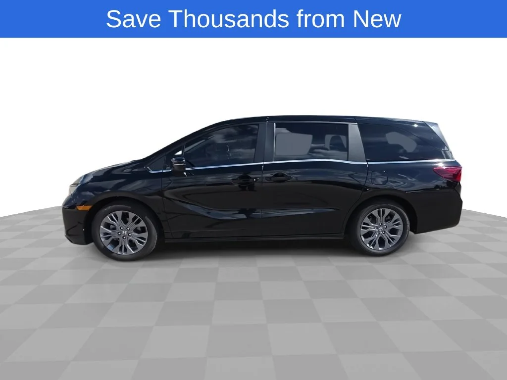 Used 2026  Honda Touring image 5