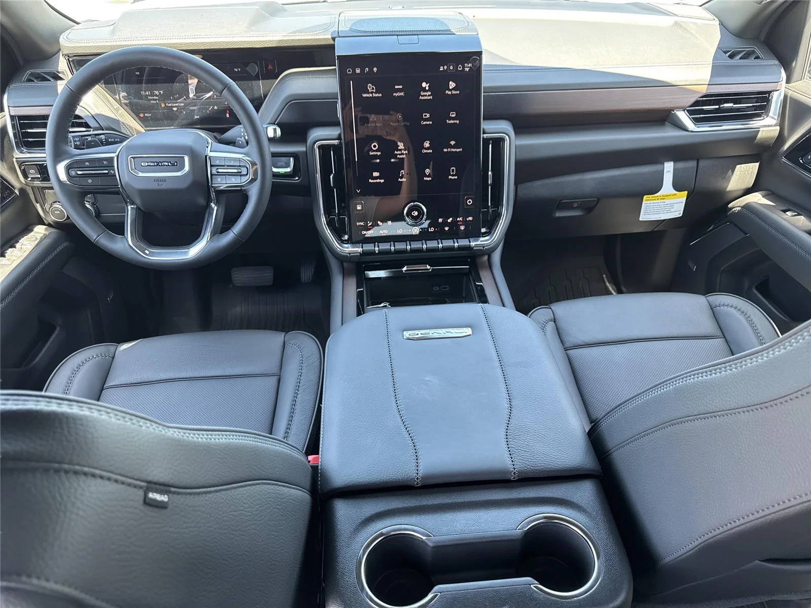 2026 GMC Yukon XL Denali - Photo 24