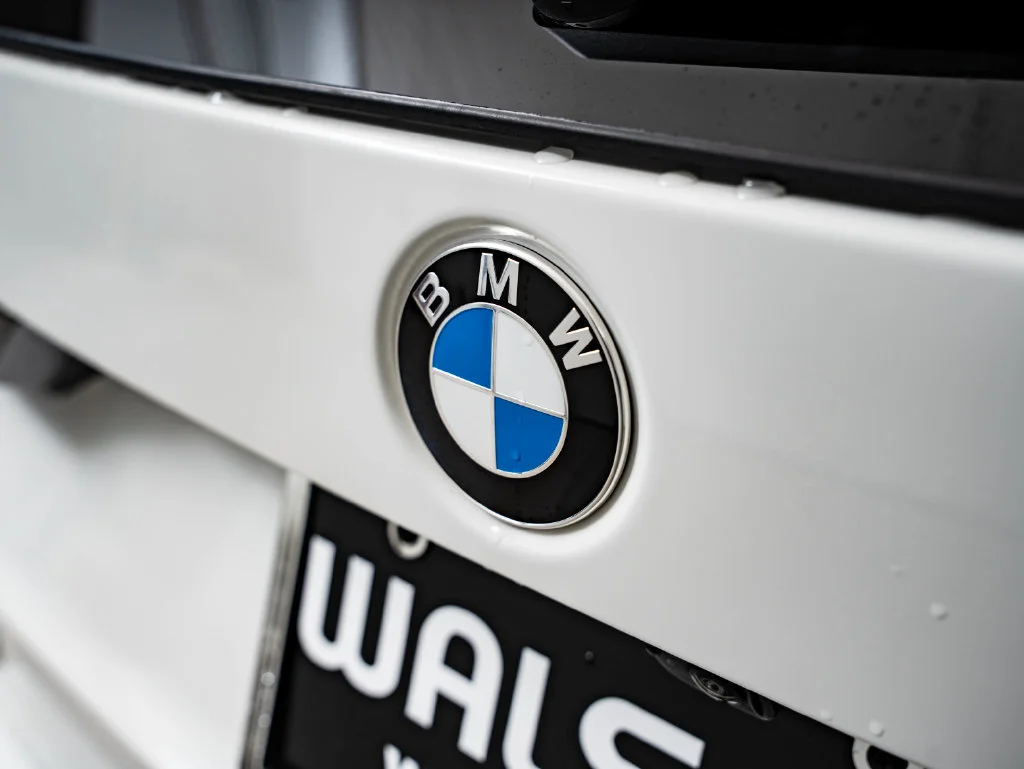 Used 2025 Alpine White BMW xDrive28i image 17