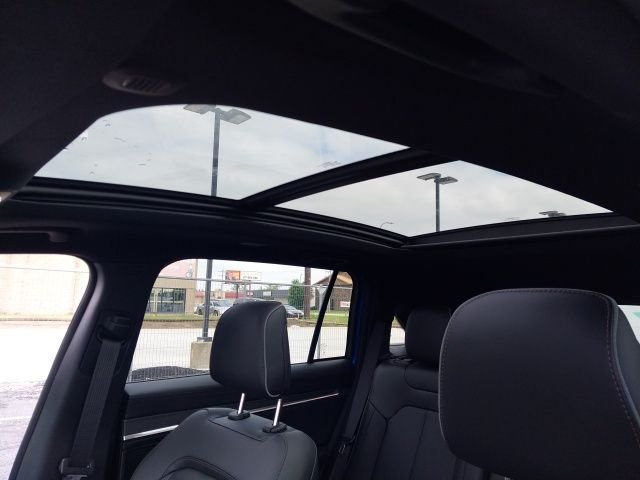 2025 Jeep Wagoneer S Limited - Photo 17