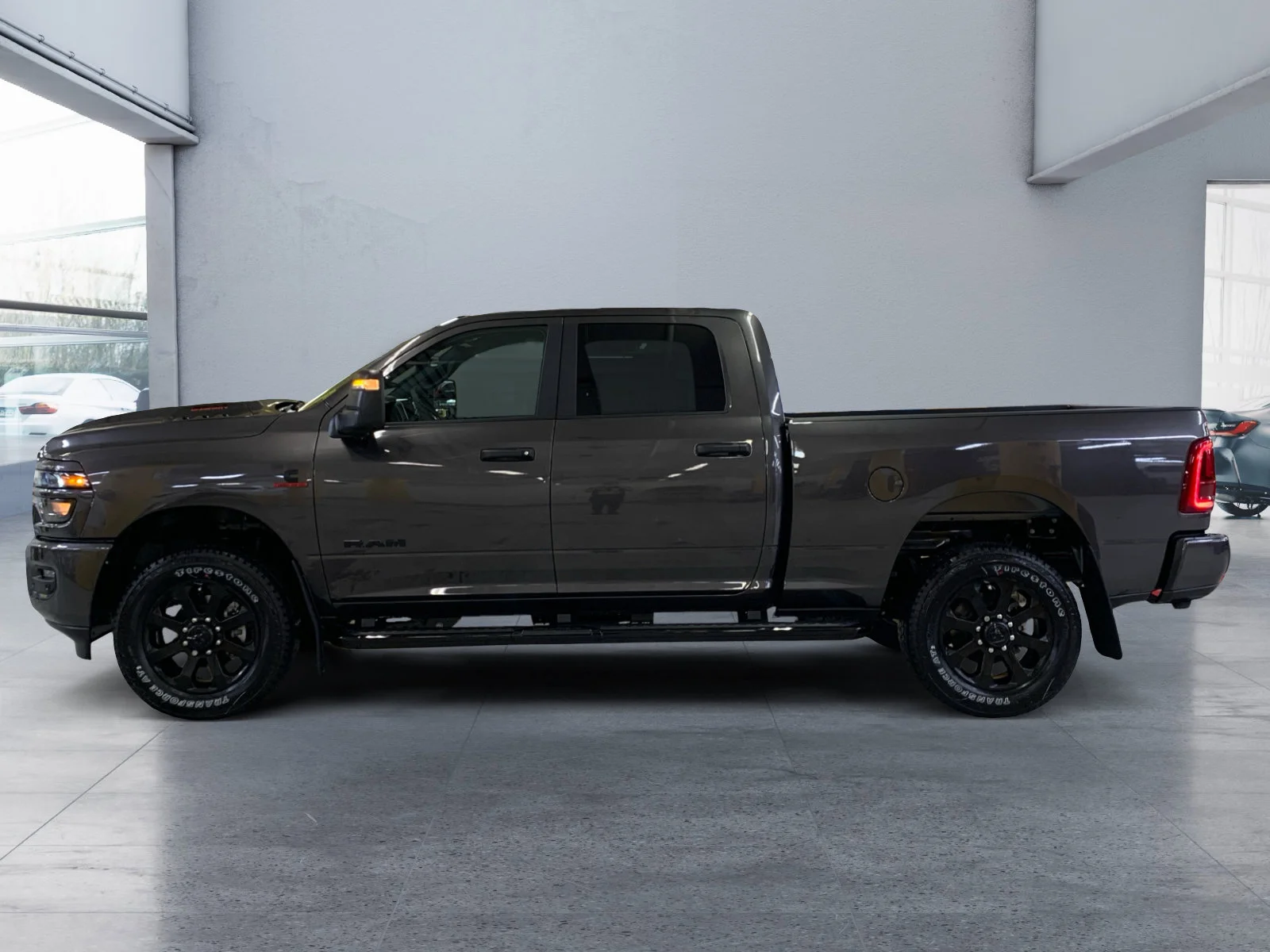 New 2026 Granite Crystal Metallic Ram Big Horn image 2