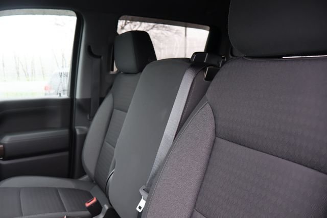 Used 2022 Black Chevrolet LT image 16