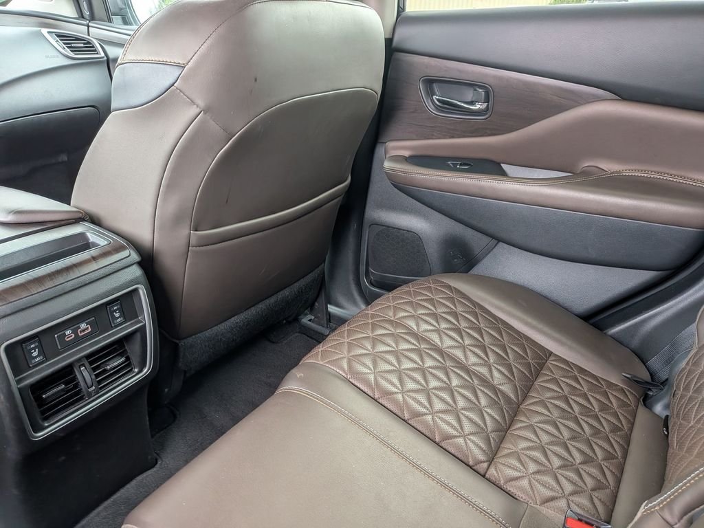 Used 2021 Black Nissan Platinum image 35