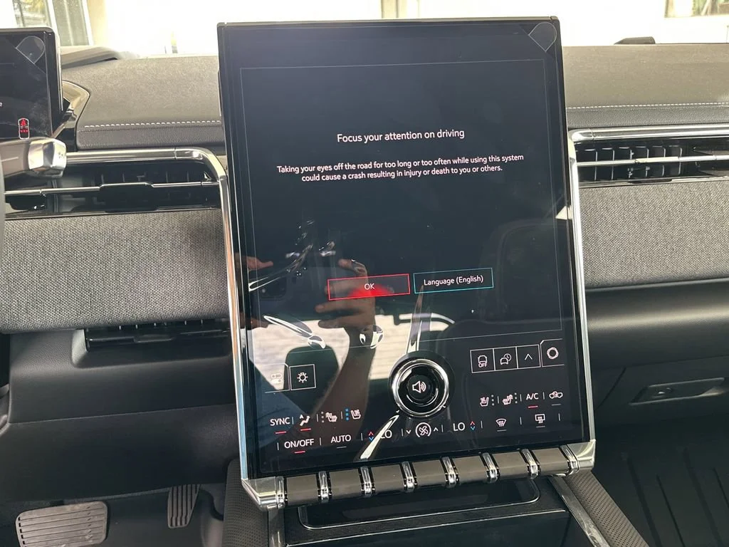 2026 GMC Sierra EV Elevation - Photo 24