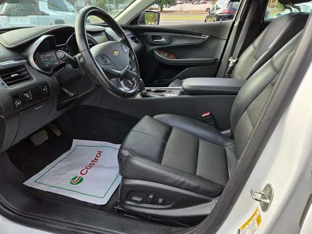 Used 2015 White Chevrolet LT image 11