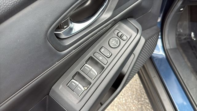 Used 2024 Canyon River Blue Metallic Honda EX image 18