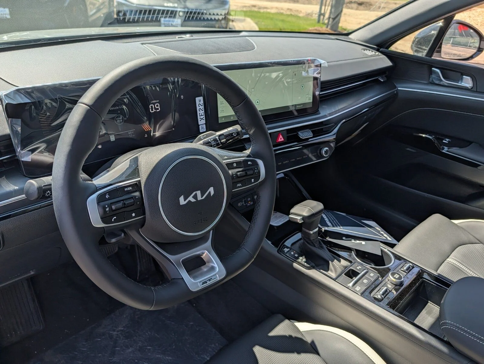 2026 Kia K5 GT-Line - Photo 27