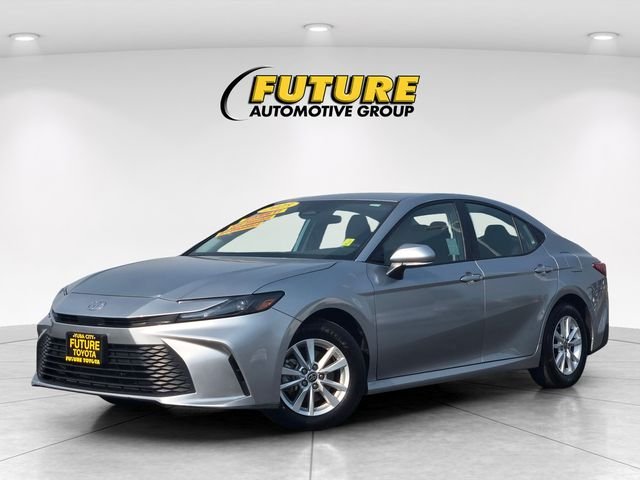 Used 2025 Silver Toyota LE image 8