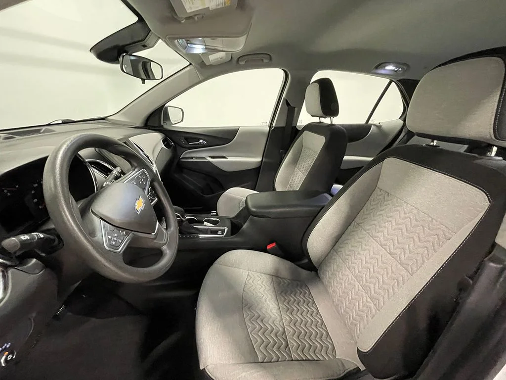 Used 2024 White Chevrolet LS image 3