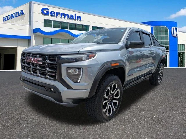 2025 GMC Canyon