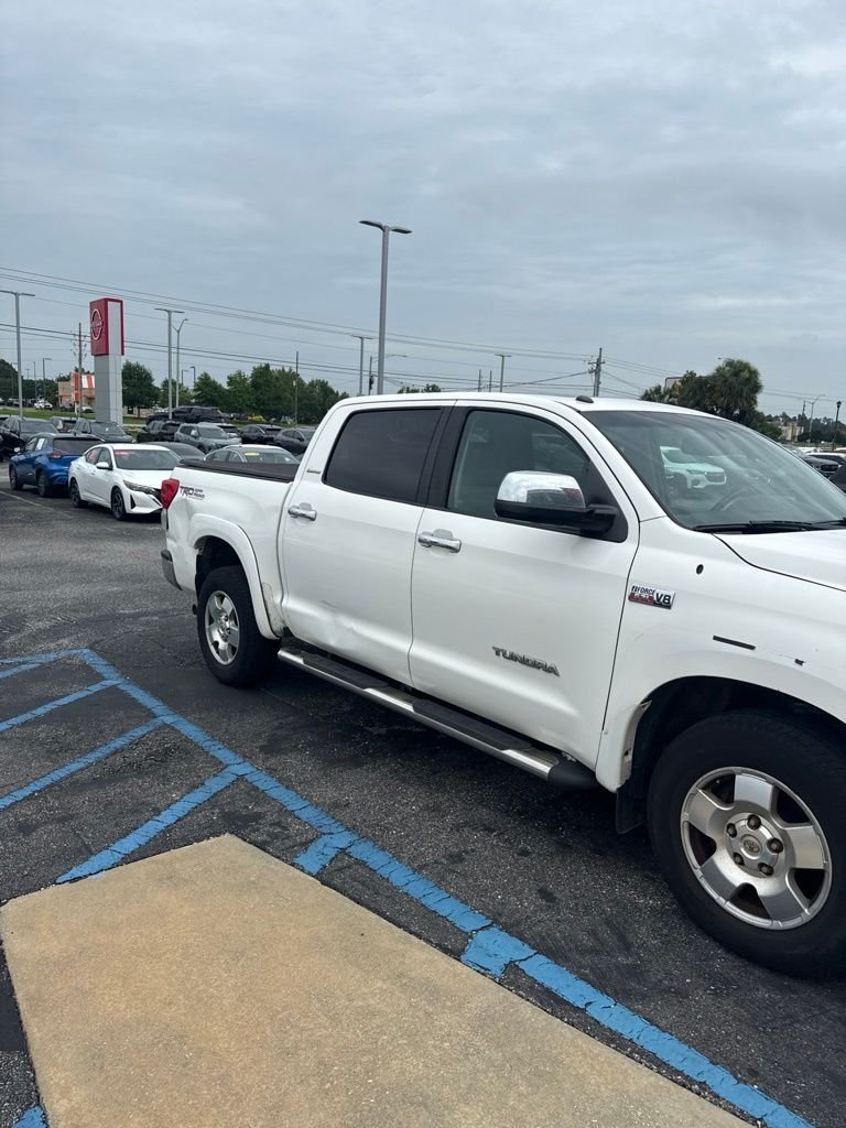 Used 2011 White Toyota Limited image 3