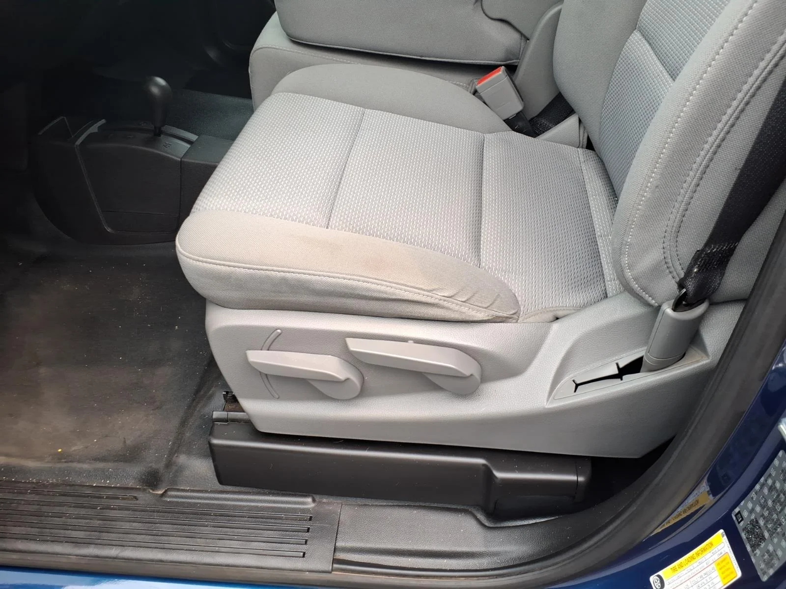 Used 2018 Blue Chevrolet  image 11