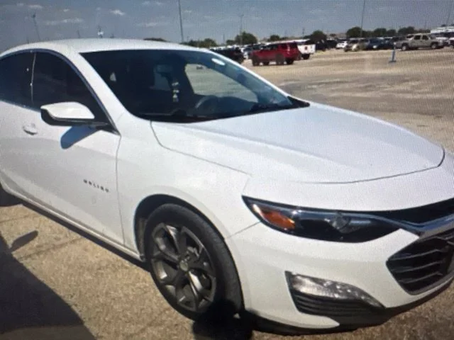 Used 2020 Summit White Chevrolet LT image 6