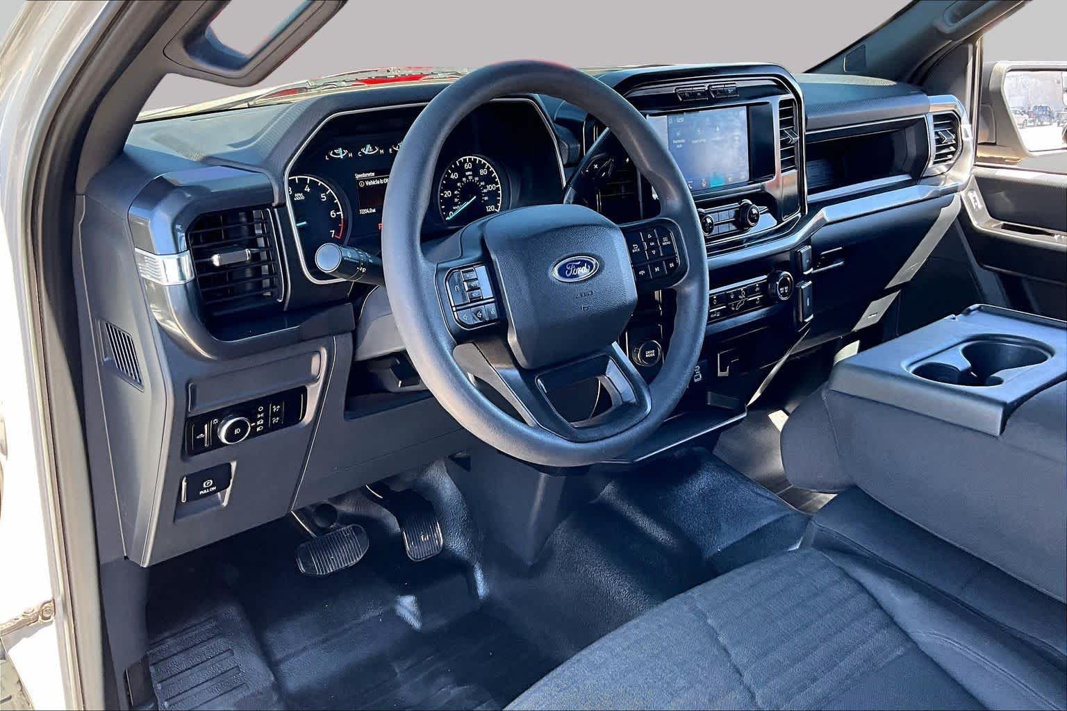 Used 2023 Avalanche Gray Ford XL image 16