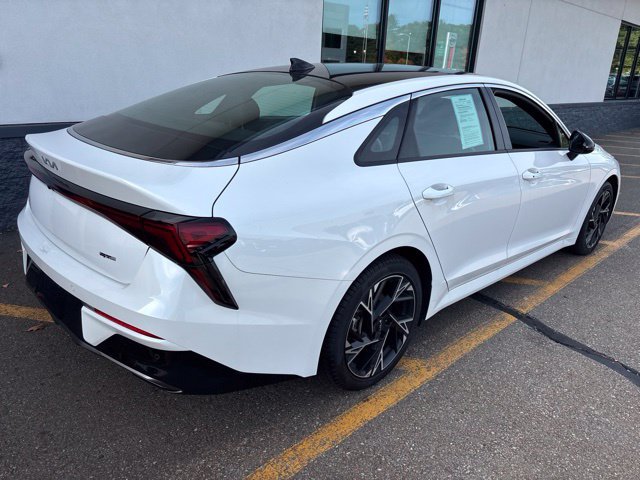 Certified Used 2025 White Kia GT-Line image 5