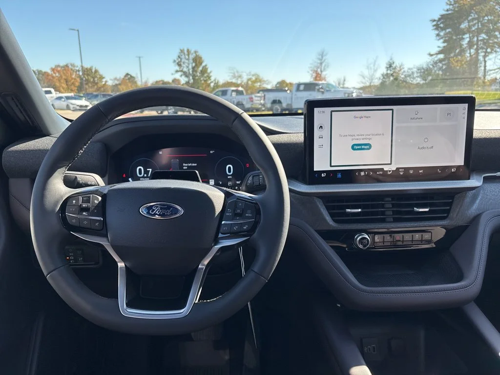 New 2026 White Ford Platinum image 20