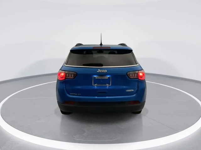 Used 2019 Blue Jeep Latitude image 5