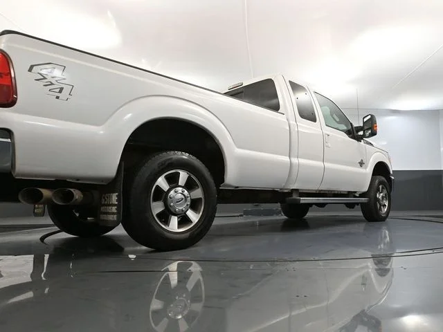 Used 2015 White Ford Lariat image 52