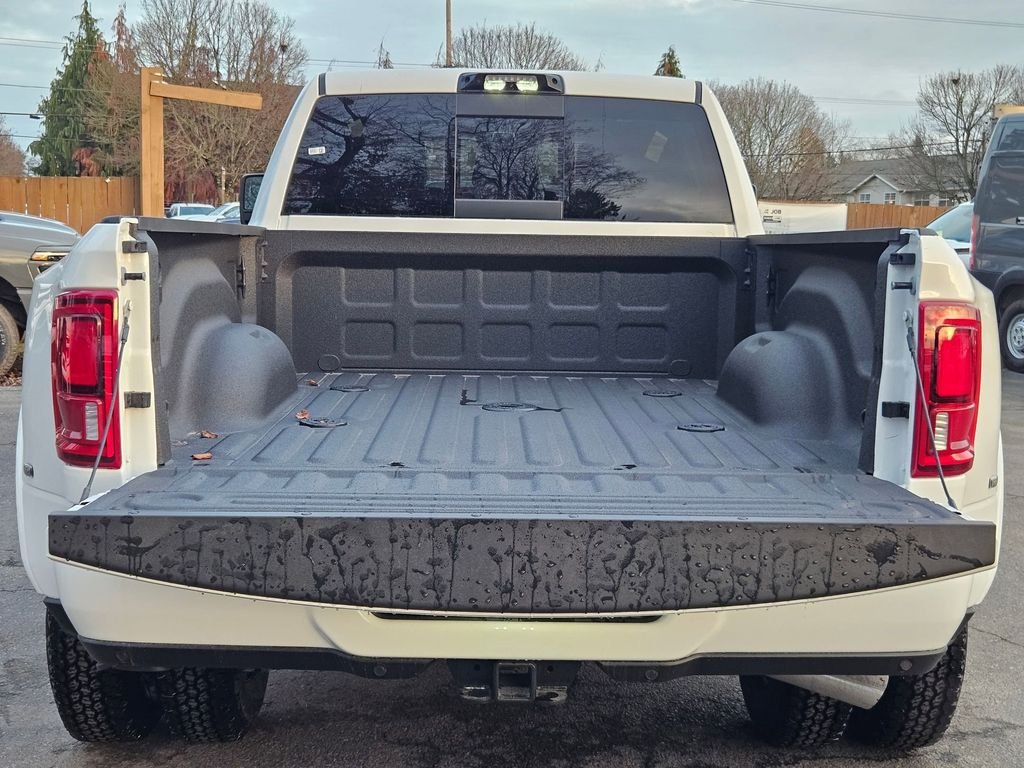 New 2026 Bright White Clear-Coat Exterior Paint RAM Limited image 10