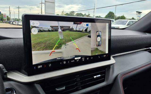 Used 2025 Gray Ford ST-Line image 32