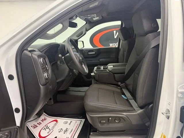 New 2026 Summit White GMC Pro image 9