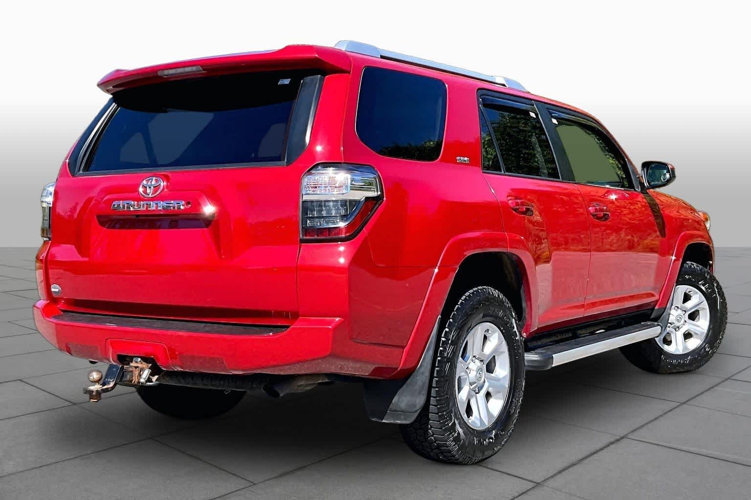 Certified Used 2016 Barcelona Red Metallic Toyota SR5 image 13