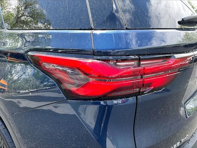 Used 2023 Blue Chevrolet LT image 33