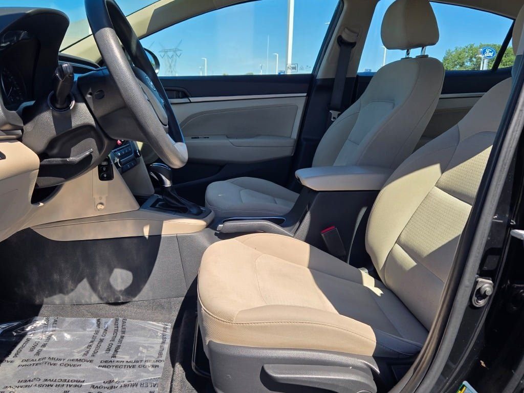 Certified Used 2018 Phantom Black Hyundai SEL image 18