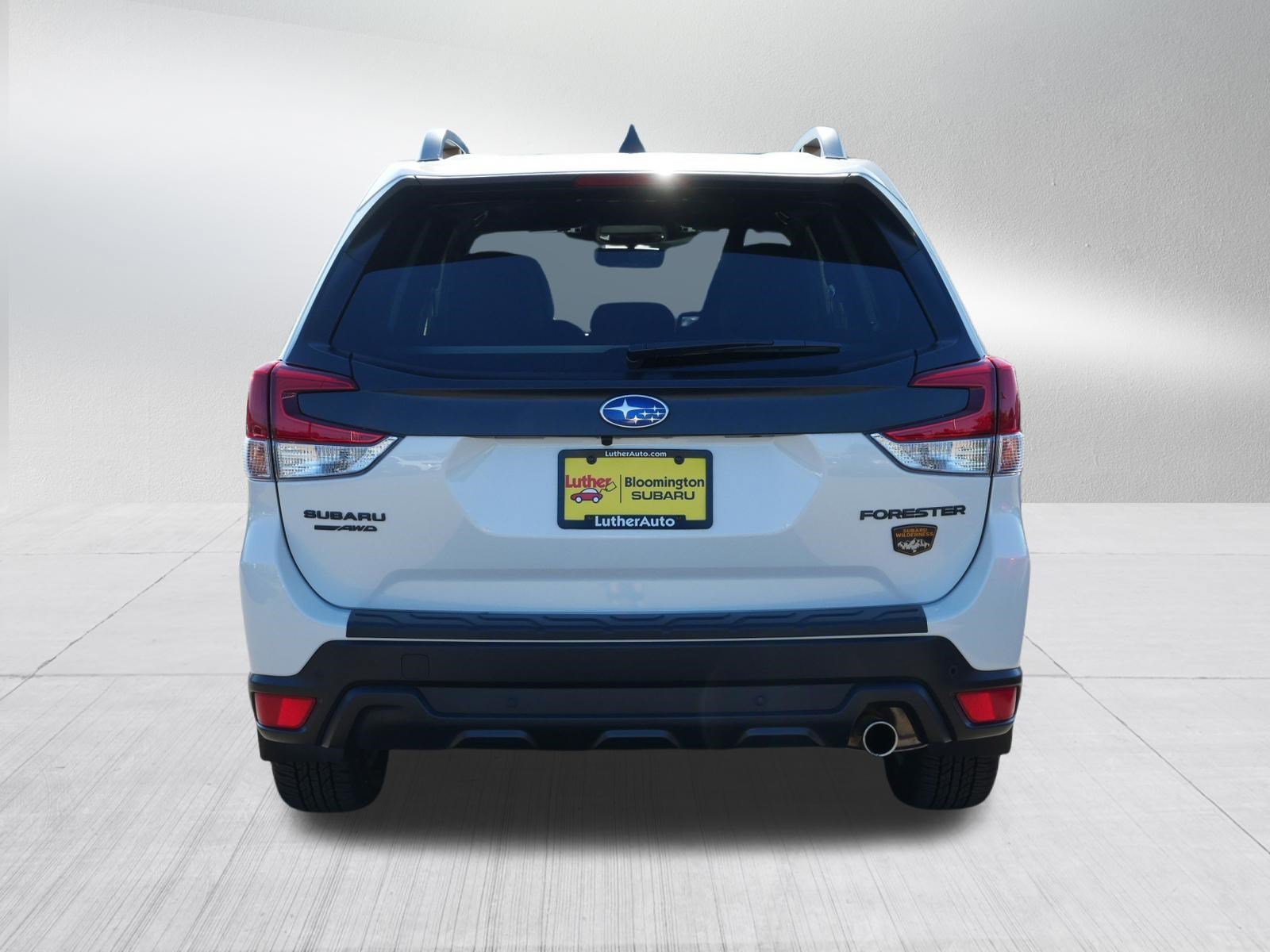 Certified Used 2025 Crystal White Pearl Subaru Wilderness image 6