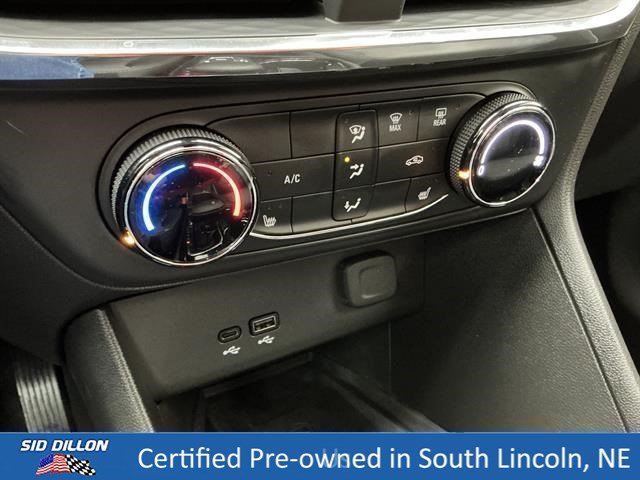 Used 2026 Summit White Buick Preferred image 12