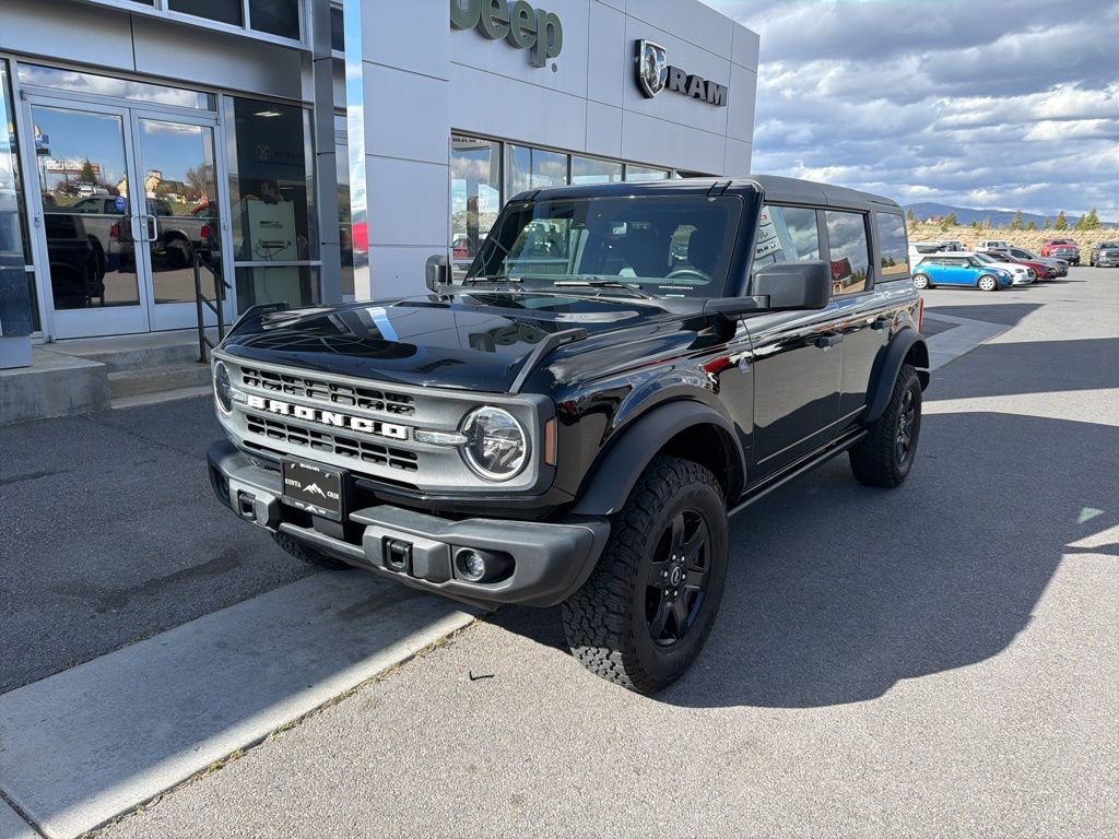 2024 Ford Bronco Black Diamond Mid (322A) 4x4's photo