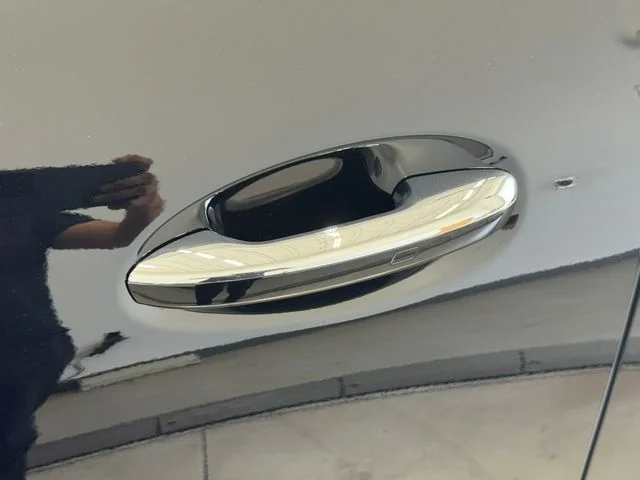 New 2026  Mercedes-Benz GLC 300 image 34
