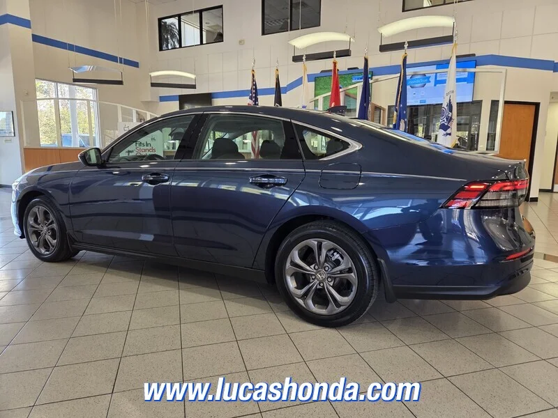 Used 2024 Blue Honda EX CVT image 6