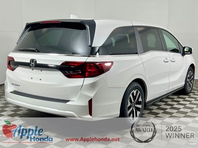 2026 Honda Odyssey EX-L - Photo 6