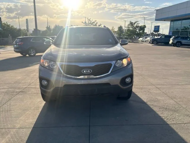 Used 2011 Kia Sorento LX with VIN 5XYKTDA25BG136810 for sale in Englewood, CO