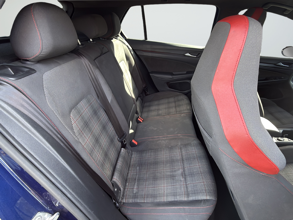 Used 2023 Blue Volkswagen 2.0T SE image 18