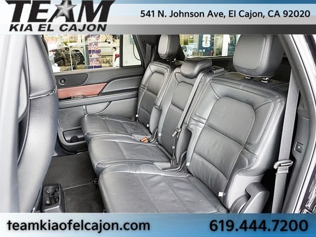 Used 2022 Black Lincoln Reserve image 19