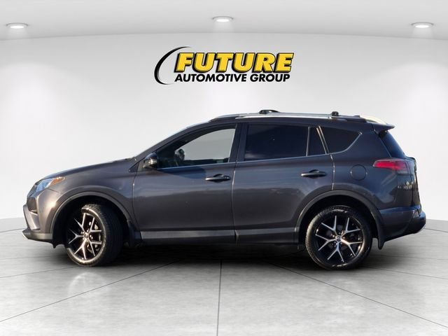 Used 2016 Gray Toyota SE image 7
