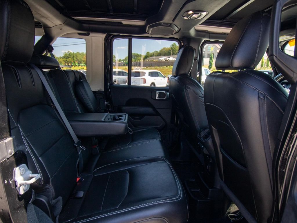 2022 Jeep Wrangler Unlimited Sahara 4XE - Photo 20