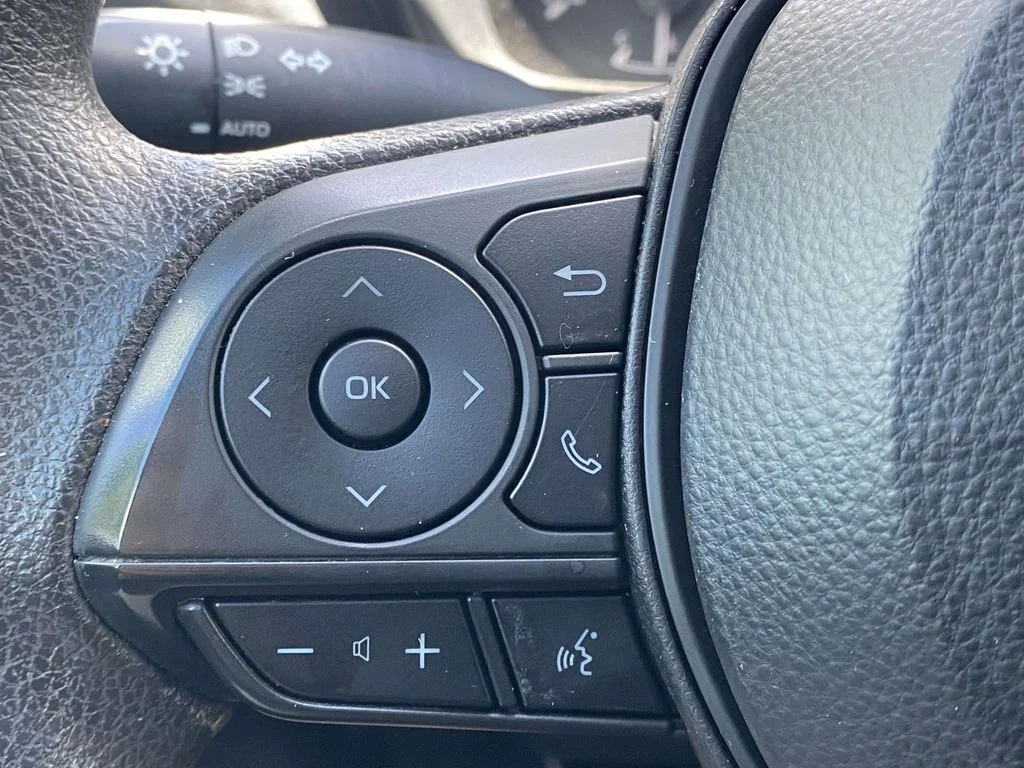 Used 2020 Red Toyota LE image 30