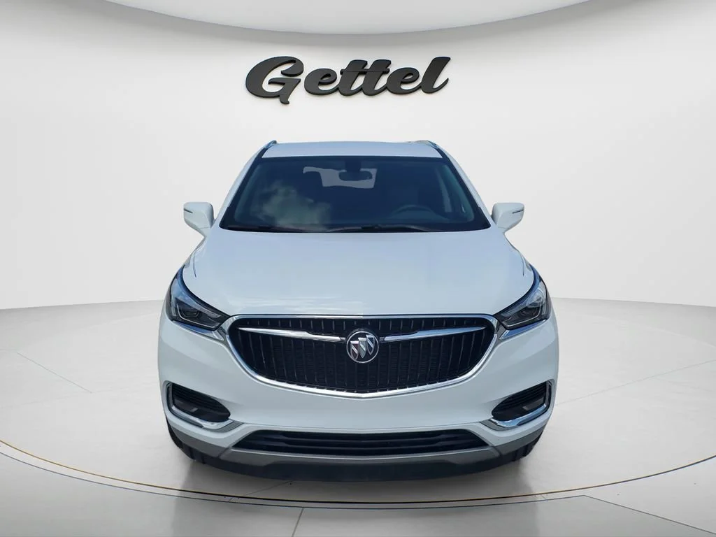 Used 2021 (Includes Satin Nickel lower exterior accent color.) Buick Essence image 2