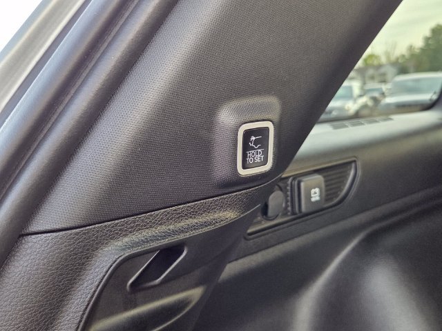 Used 2025 Silver Jeep Limited image 14