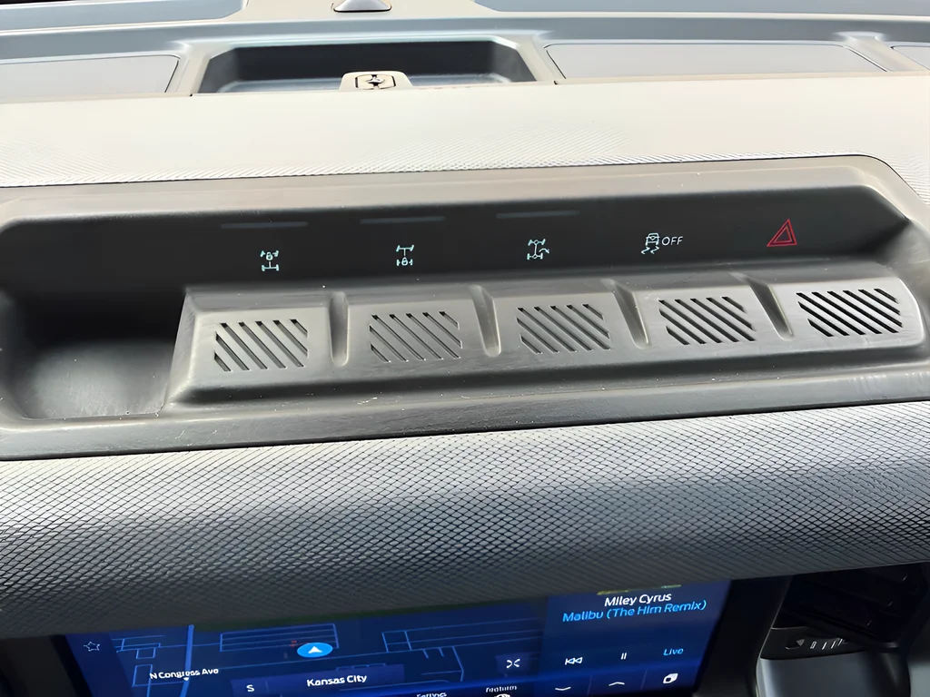 2023 Ford Bronco 4-Door Everglades - Photo 22