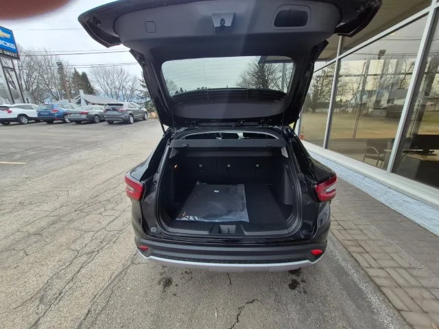 New 2026 Mosaic Black Metallic Chevrolet LT image 8